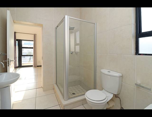 1 BEDROOM APARTMENT FOR SALE IN GREENSTONE HILL